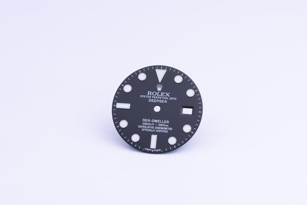 Load image into Gallery viewer, Rolex Deep Sea Maxi Marker Dial Chromalight model 116660 FCD11882
