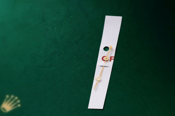 Load image into Gallery viewer, Rolex Submariner yellow second hand (non working) for 3035-3135 caliber FCD17144
