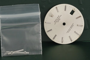 Rolex Date Silver stick dial  for model 1500 - 1501 FCD19322