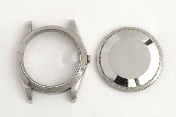 Load image into Gallery viewer, Rolex 1500 Date Case with caseback and smooth Bezel circa 1971 FCD20290
