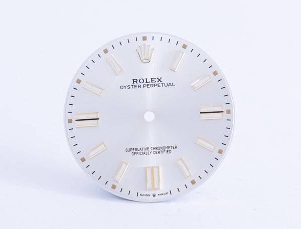 Load image into Gallery viewer, Rolex Silver Oyster Perpetual Dial for model 124300 FCD20950
