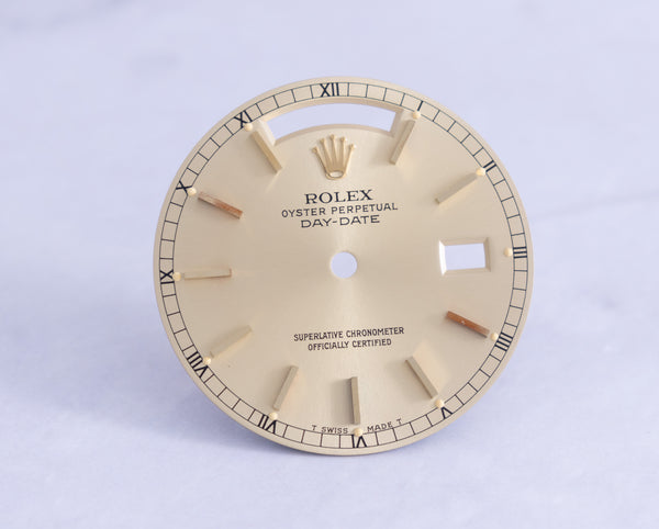 Load image into Gallery viewer, Rolex Day-Date Champagne Stick Dial for 18038 - 18238 FCD21574
