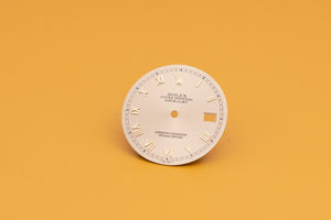 Rolex Datejust Champagne Skinny Roman Dial for model 16013 FCD23889