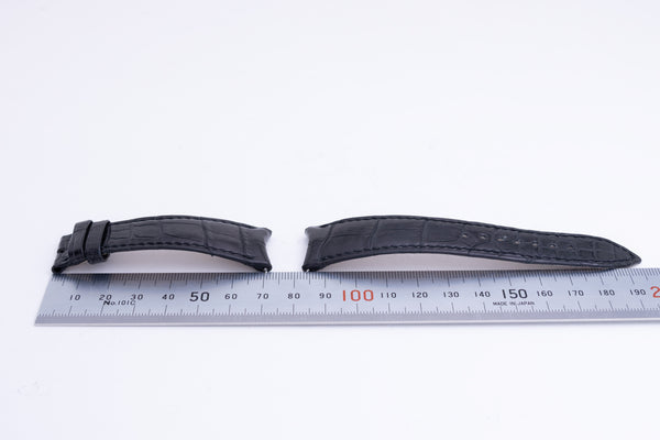 Load image into Gallery viewer, Audemars Piguet USED 20mm Black leather Strap FCD26586
