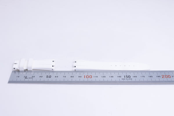 Load image into Gallery viewer, Audemars Piguet White Rubber 26231.or.zz.D003CA.01 FCD26593

