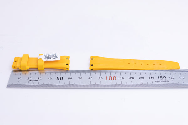 Load image into Gallery viewer, AUDEMARS PIGUET 21MMx16MM YELLOW RUBBER STRAP FCD26595

