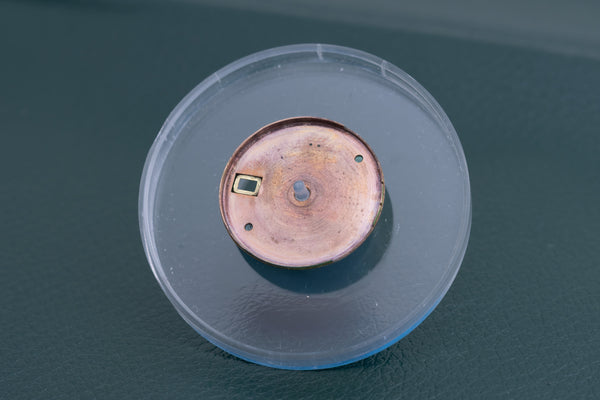 Load image into Gallery viewer, Rolex Ladies Malachite DAMAGED Dial for model 6917 - 69178 FCD26728

