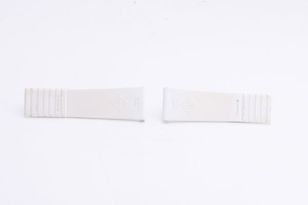 Load image into Gallery viewer, Patek Philippe Aquanaut 19mm x 16mm White Rubber Band Strap A84 FCD27525
