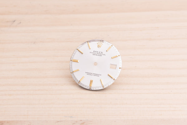 Load image into Gallery viewer, Rolex Datejust Silver Index dial for model 1601 DAMAGED FCD28342
