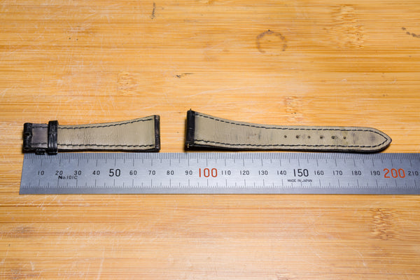 Load image into Gallery viewer, Audemars Piguet 21mm x 15mm  Black Strap FCD29138
