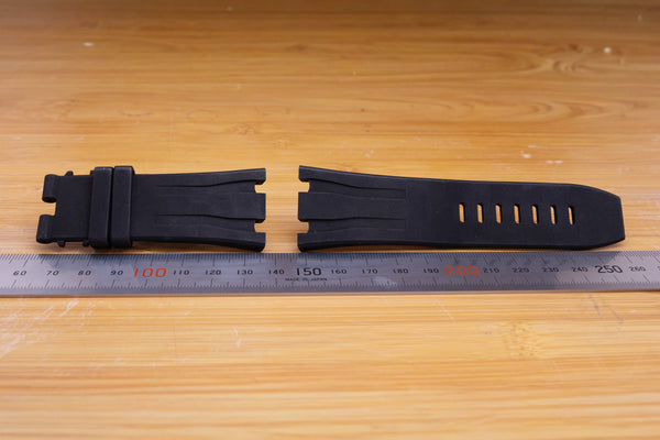 Load image into Gallery viewer, Audemars Piguet 30mm x 24mm Black Strap FCD29270
