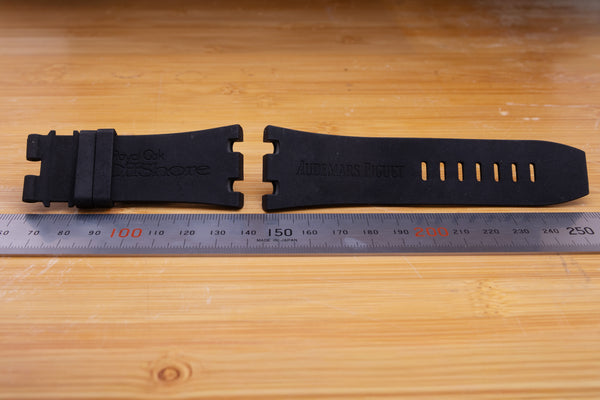 Load image into Gallery viewer, Audemars Piguet 30mm x 24mm Black Strap FCD29270
