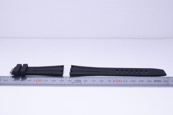 Load image into Gallery viewer, Audemars Piguet Black Rubber Strap 30mm x 22mm for Offshore Divers FCD29376

