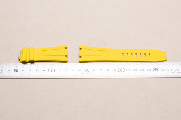 Load image into Gallery viewer, Audemars Piguet Yellow Rubber Strap 30mm x 22mm for Offshore Divers FCD29379
