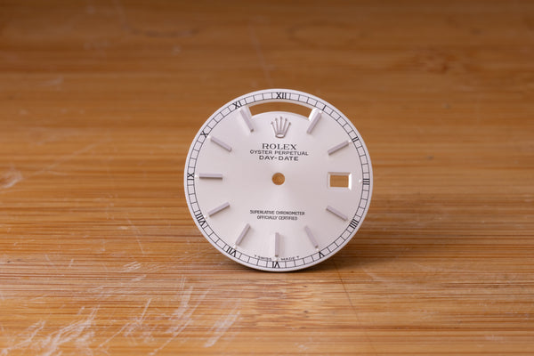Load image into Gallery viewer, Rolex Daydate Silver Stick ( Tritium ) for 18039 FCD29418
