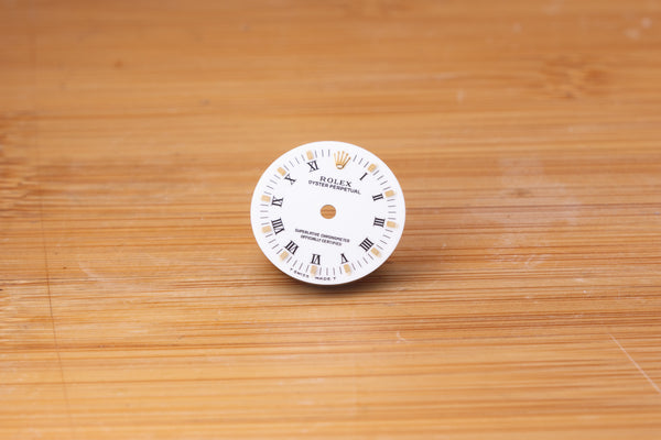 Load image into Gallery viewer, Rolex Oyster Perpetual white dial for model 67193 FCD29638
