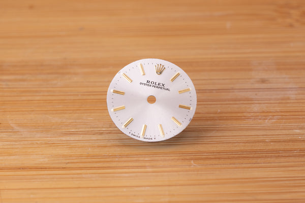 Load image into Gallery viewer, Rolex Oyster Perpetual silver dial for model 6719 FCD29640
