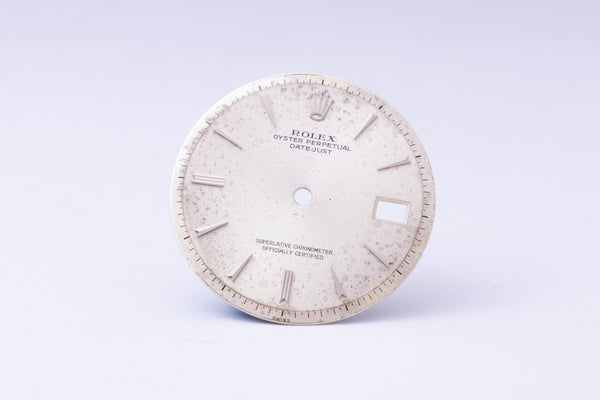 Load image into Gallery viewer, Rolex Datejust Silver Stick Dial claw markers for model 1601 FCD29913

