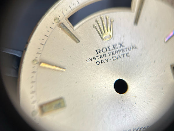 Load image into Gallery viewer, Rolex Day-Date Champagne Fat 6-9 Dial for model 1803 - 1807 FCD30103
