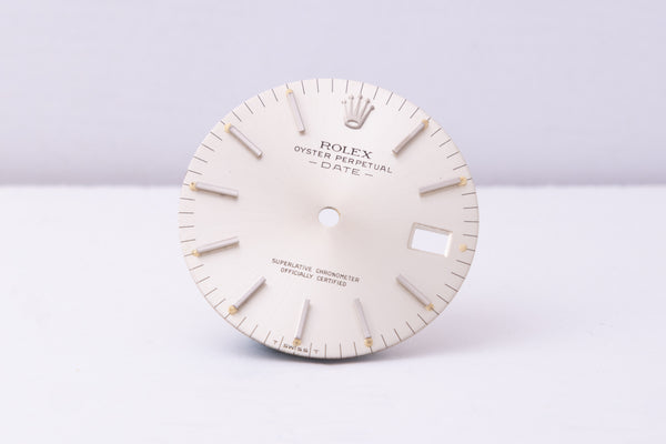 Load image into Gallery viewer, Rolex Date Silver Index Dial for model 1500 FCD30397
