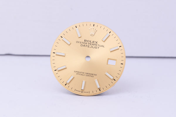 Load image into Gallery viewer, Rolex Datejust Champagne Index dial for model 126233 FCD30567
