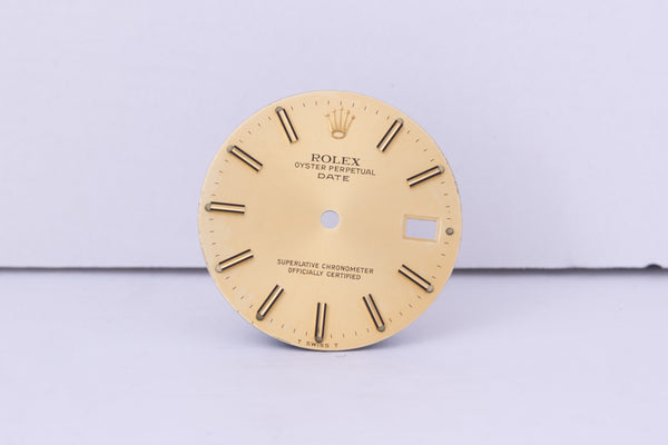 Load image into Gallery viewer, Rolex Date Champagne stick dial for model 1500 FCD30699
