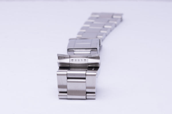 Load image into Gallery viewer, Rolex Steel Explorer SEL Band 78790A Clasp Code AB8 FCD30781
