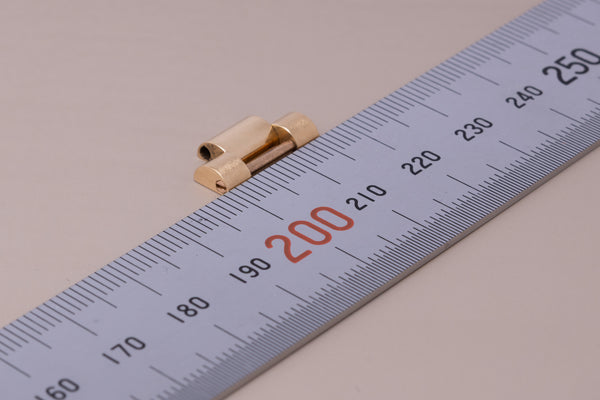 Load image into Gallery viewer, Rolex 18k Yellow Gold Day-Date Link (1) for model 18038 - 18238 FCD31110
