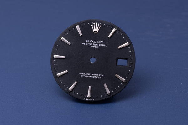 Load image into Gallery viewer, Rolex Date Black Stick Dial for 1500 - 1503 FCD31147
