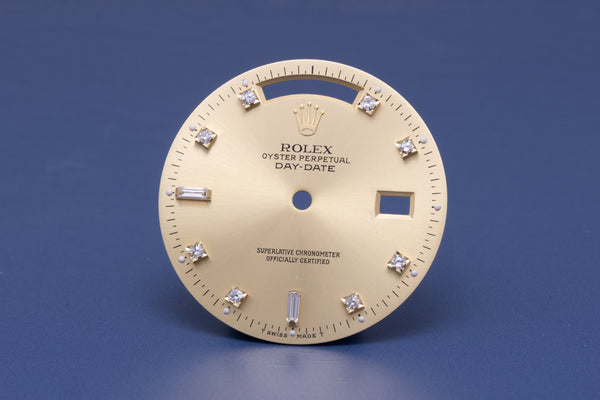Load image into Gallery viewer, Rolex Day-Date DAMAGED Champagne 8-2 Diamond Dial for model 18038 - 18238 FCD31344
