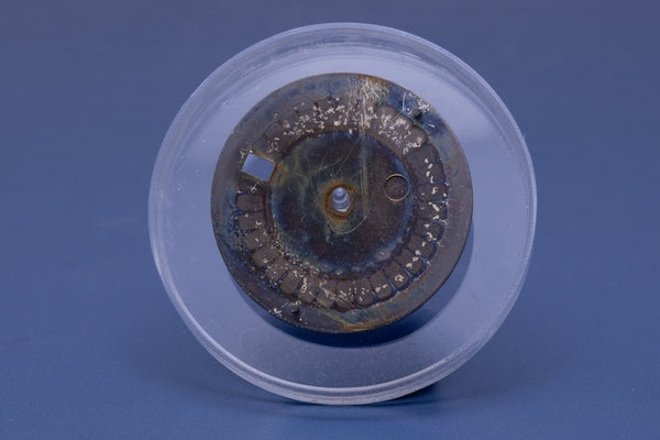 Load image into Gallery viewer, Rolex Date Slate stick dial for model 1500 - 1501 FCD31349
