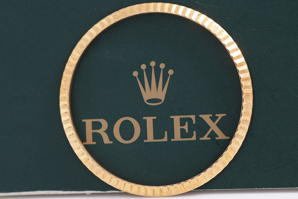 Load image into Gallery viewer, Rolex 18k Yellow Gold Fluted Bezel for model 16013 3.9g FCD17310
